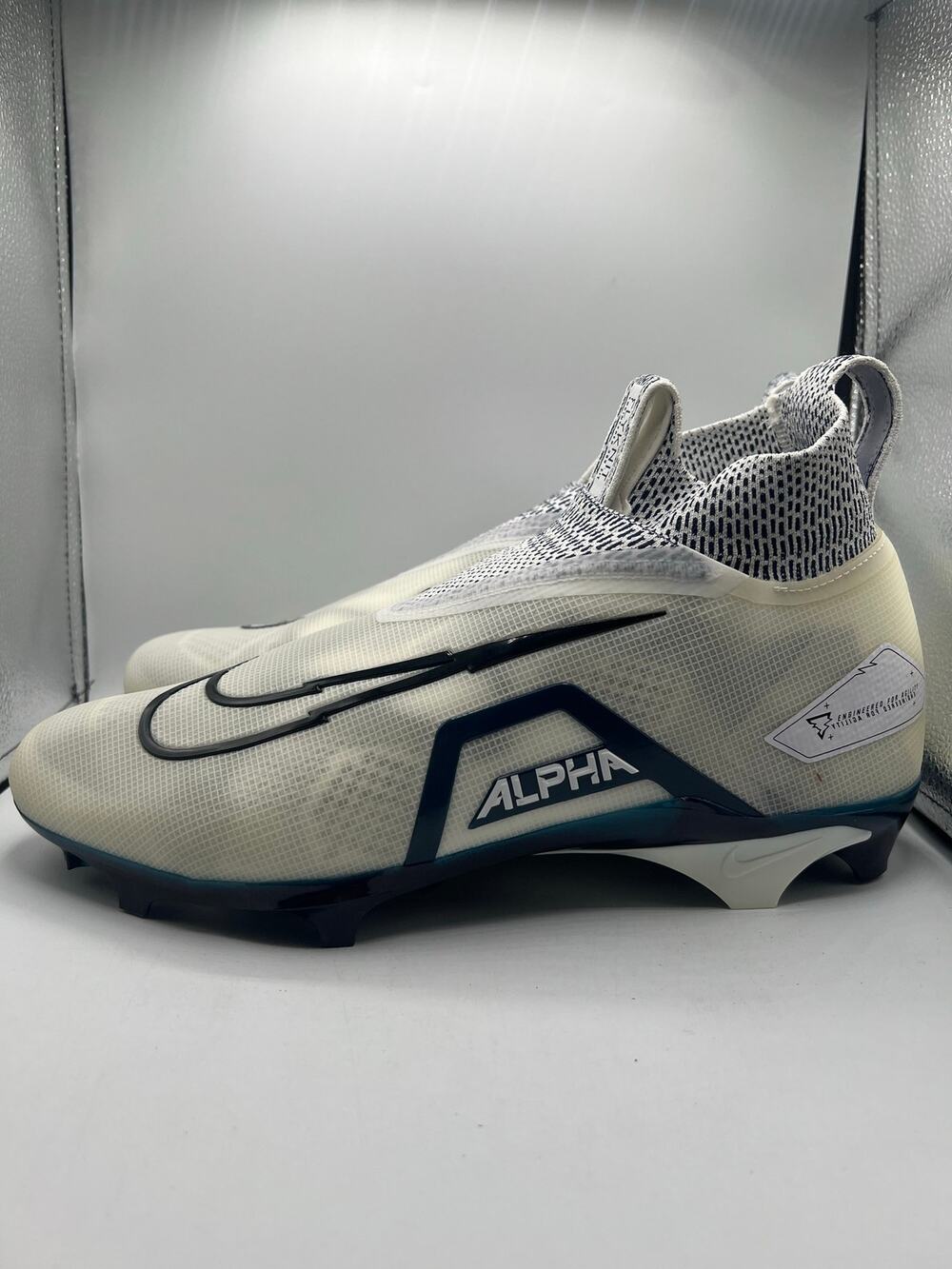Nike Alpha Menace Elite 3 ‘White College Navy’ size 13.5 mens